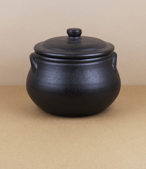 Portuguese terracotta small soup pot with lid, black