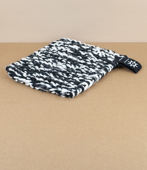 Hand knitted kettle holder, Black & White