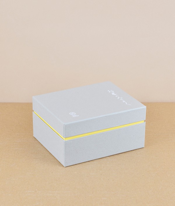 Japanese Rice Wax Candle & Stand Set