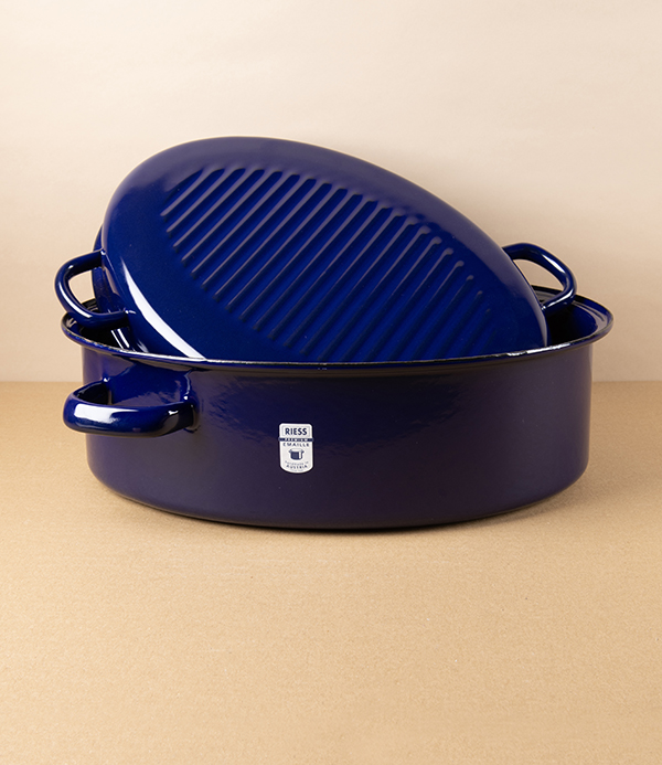 Austrian Enamel Oval Goose Roasting Pan with Handles, 38cm, 6.5L