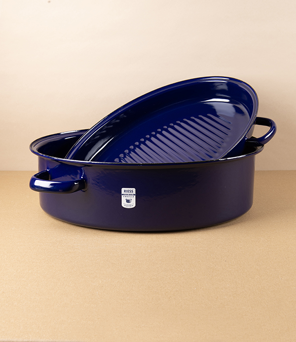 Austrian Enamel Oval Goose Roasting Pan with Handles, 38cm, 6.5L