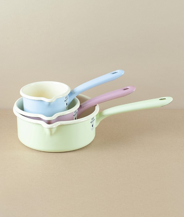 Austrian Enamel Saucepan, Pistachio, 1 litre