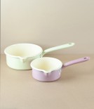 Austrian Enamel Saucepan, Pink, 0.5 litre