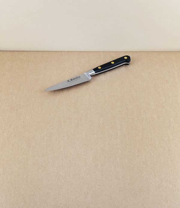 Sabatier K Knife Set with Roll, Black Handle, Carbon Steel