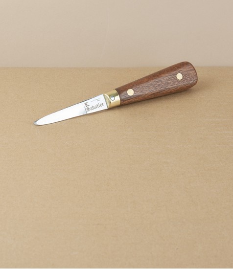 Sabatier K Oyster Knife, Wooden Handle