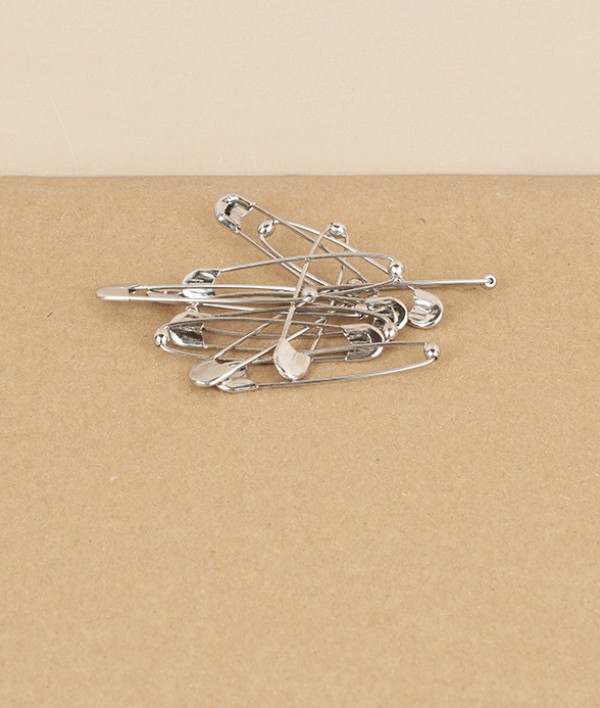 French ball-sprung safety pins, size 3 (44mm)