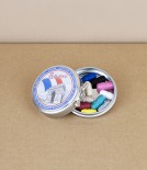 Sajou Tin of Mini Sewing Thread Cocoons, Arc De Triomphe