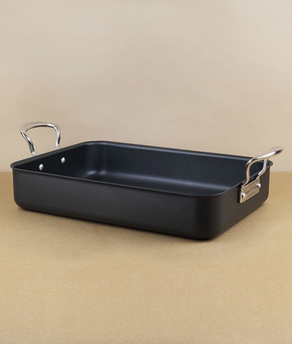 English Hard Anodised Roasting Tray with Handles