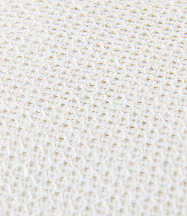 Kumazasa Washi Exfoliating Mesh Towel for the Body, Natural White