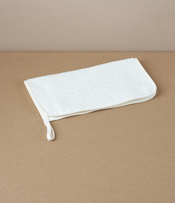 Kumazasa  Washi Paper & Cotton Exfoliating Towel for the Face