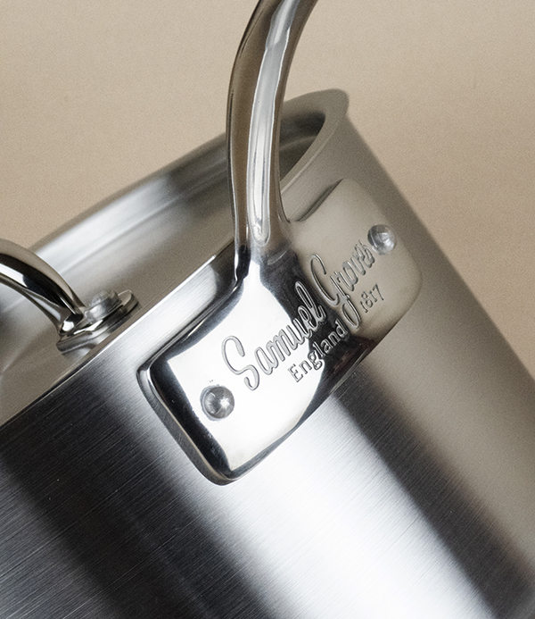 English Stainless Steel Tri-ply Lidded Saucepan, 2l
