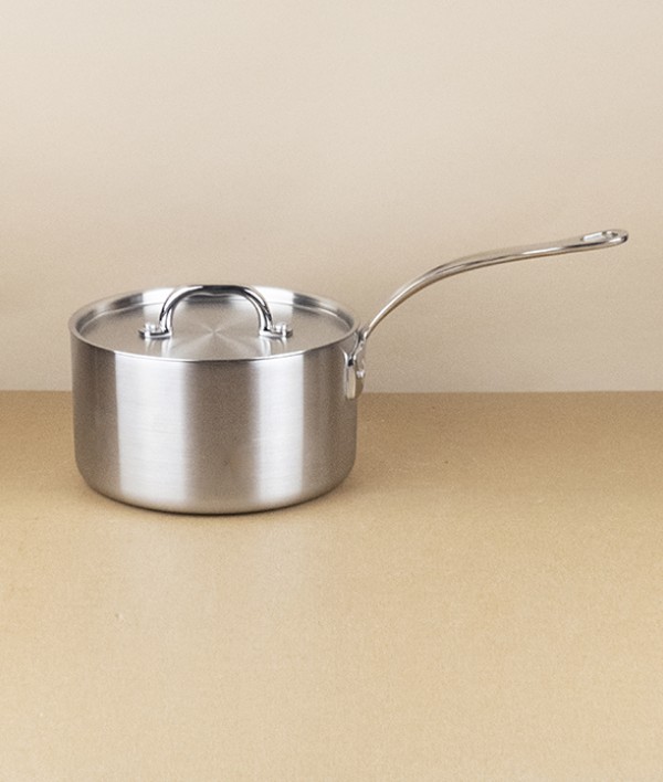 English Stainless Steel Tri-ply Lidded Saucepan, 2l