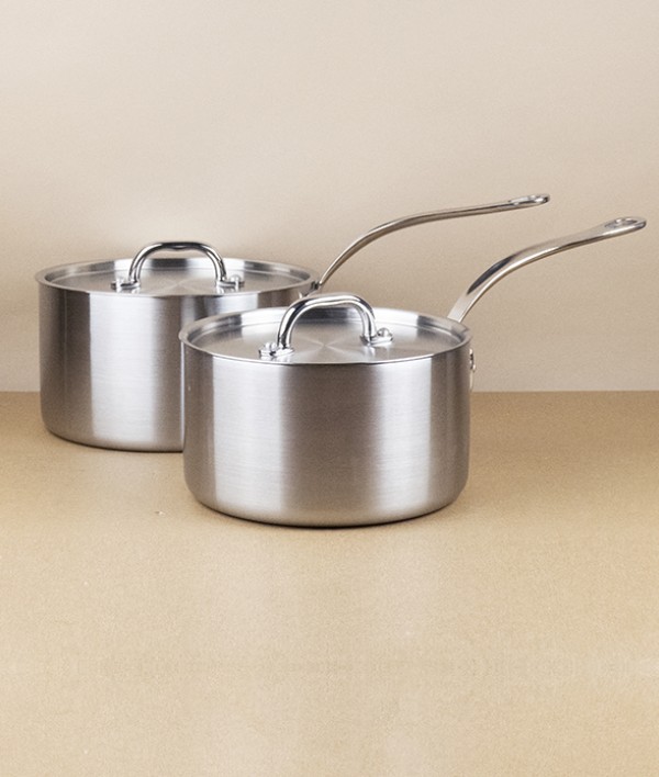 English Stainless Steel Tri-ply Lidded Saucepan, 3l