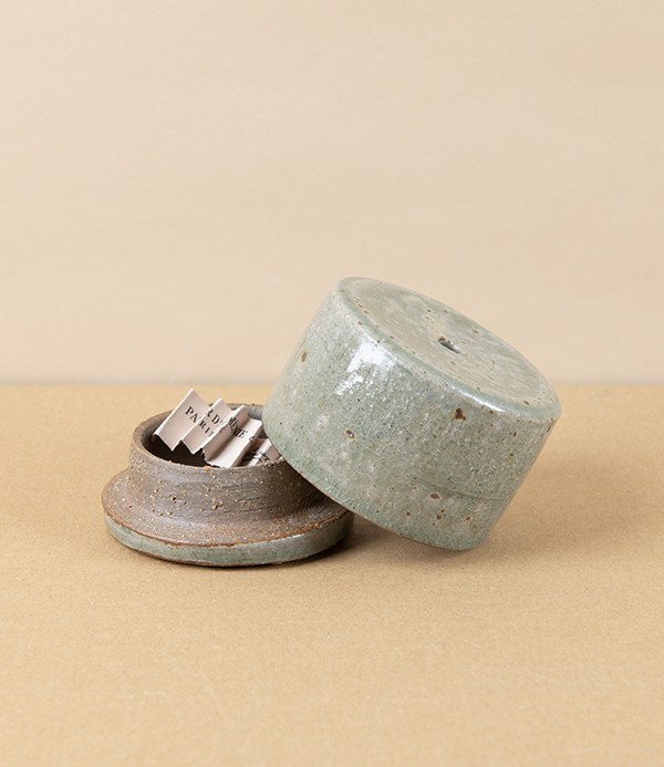 Simon Horton Incense Box, Stoneware, Ash