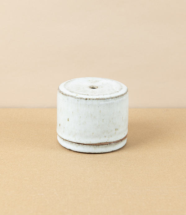 Simon Horton Incense Box, Stoneware, White Nuka