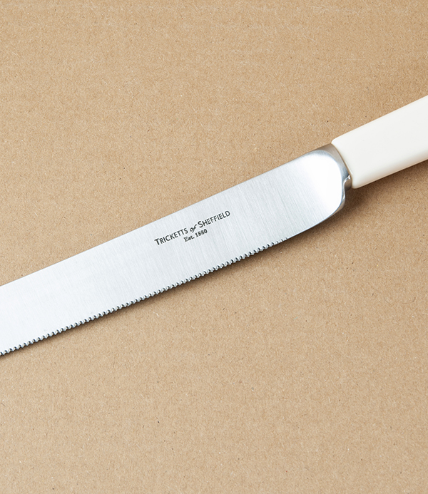 Sheffield Cream Handled Bread Knife (Pre-order)