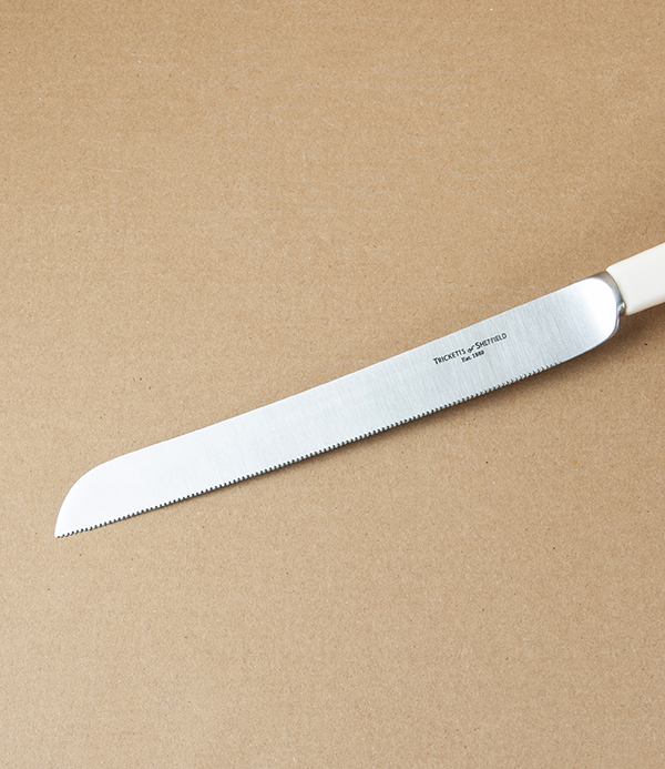 Sheffield Cream Handled Bread Knife (Pre-order)
