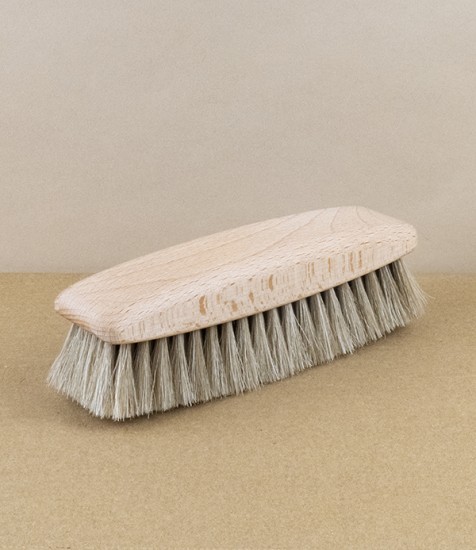 Shoe brush, light horsehair