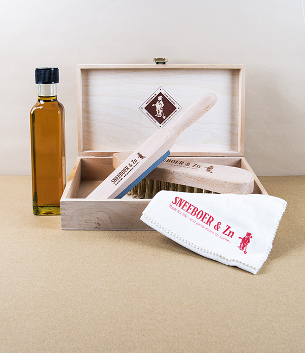 Sneeboer Garden Tool Maintenance Kit