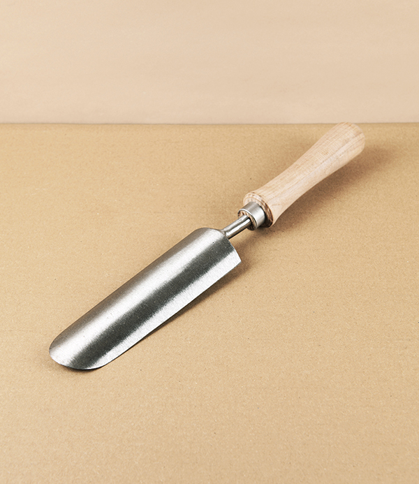 Sneeboer Hand-Forged 'Great Dixter' Trowel