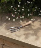 Sneeboer Hand-Forged Stainless Weeding Fork