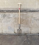 Sneeboer Hand-Forged Three-Tined Digging Fork