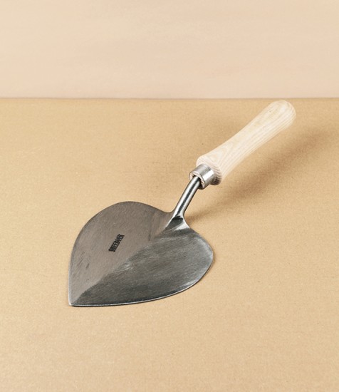 Sneeboer Hand-Forged 'Old Dutch' Trowel