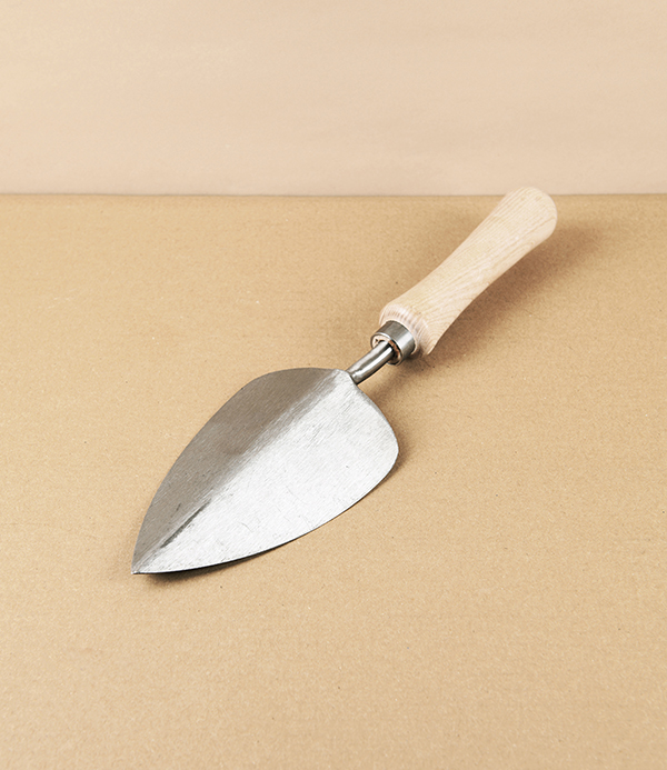 Sneeboer Hand-Forged Transplanting Trowel