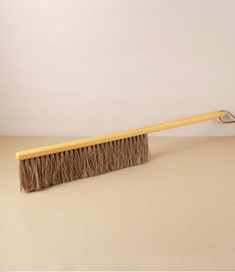 Snow Brush, Waxed Beech & Coconut