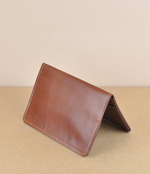 Stamford hand made leather passport holder