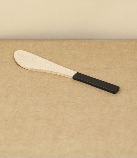 Swedish butter knife, beech