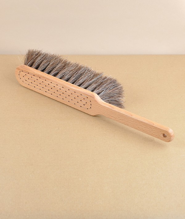 Swedish hand brush, beech & horse hair, large