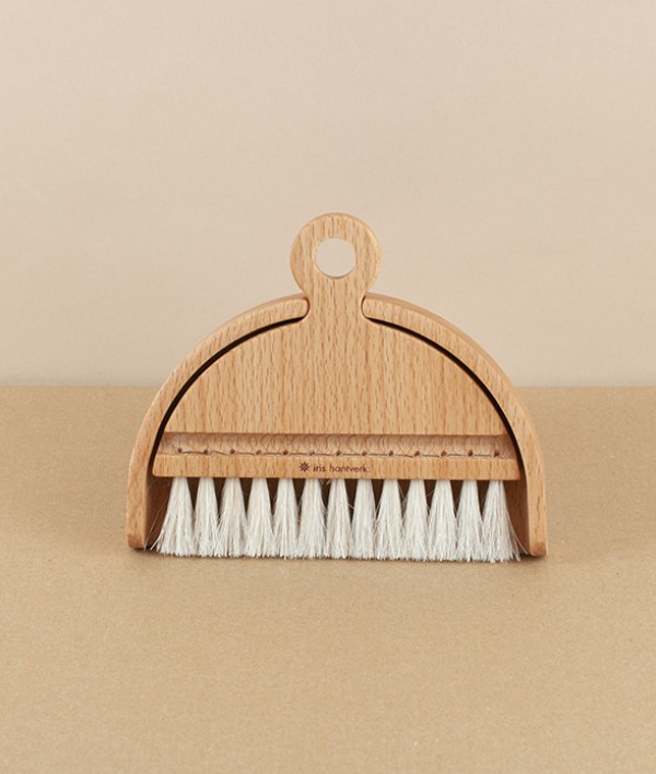 Swedish Table Dustpan & Brush, Oiled Beech