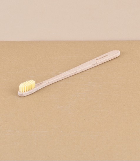 Natural toothbrush, beech & bio-based bristles