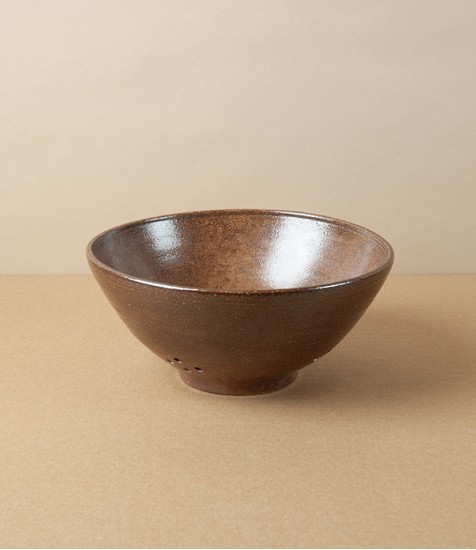 Symy Ong Hand-Thrown Berry Bowl, Salt Glaze