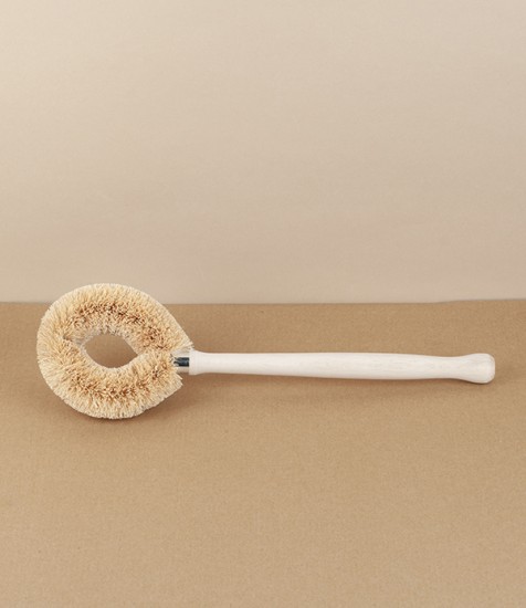 Tawashi style skillet brush, light coconut fibre