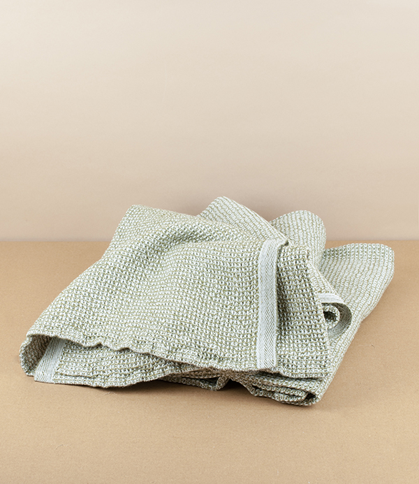 Finnish Linen & Tencel Bath Towel, Olive