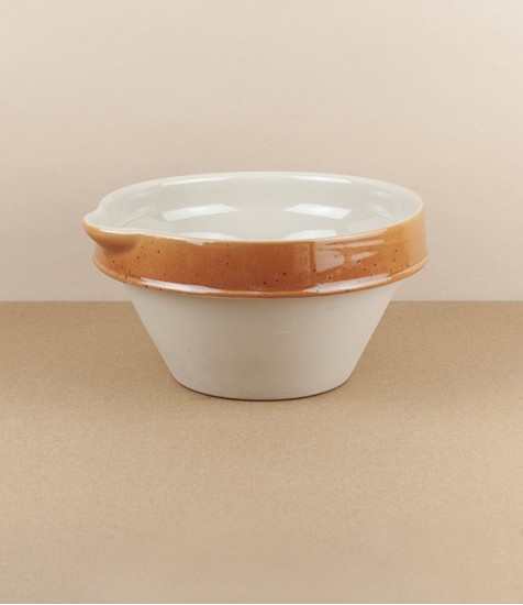 Poterie Digoin Pouring & Mixing Bowl No.06, Noisette