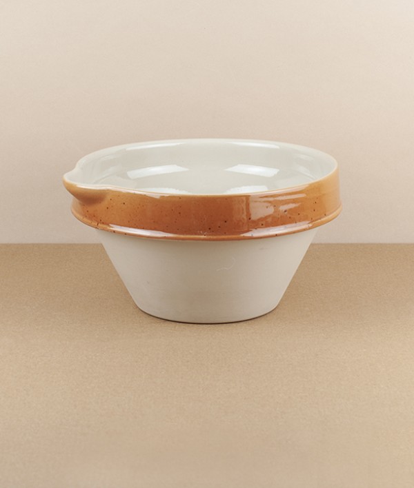 Poterie Digoin Pouring & Mixing Bowl No.06, Noisette