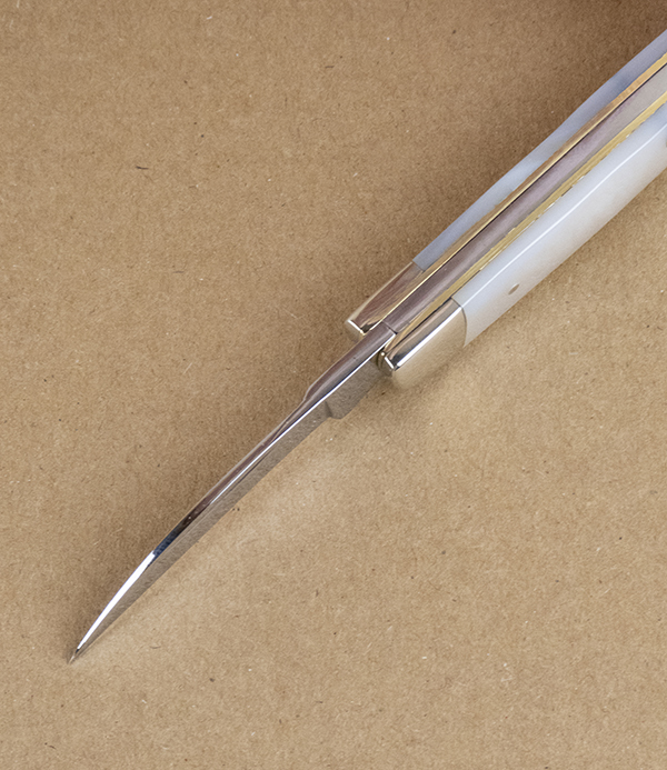 Twin-Blade Knife with Mother-of-Pearl Scales