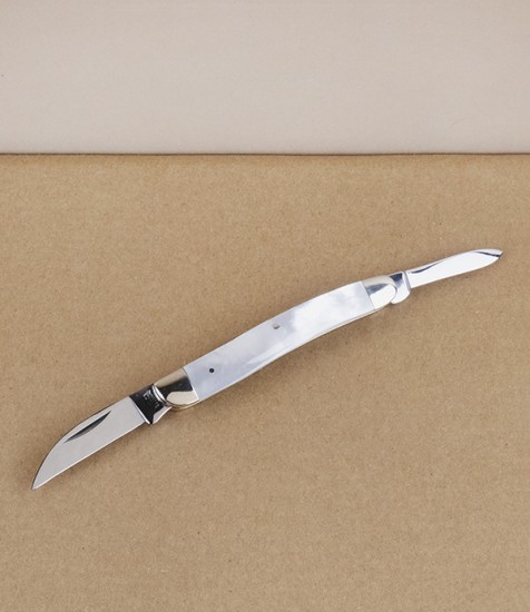 Twin-Blade Knife with Mother-of-Pearl Scales