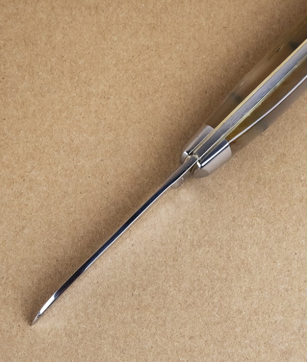 Lambfoot Knife with Rams-Horn Scales