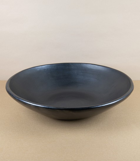 Tierra Negra Serving Dish or Fruit Bowl
