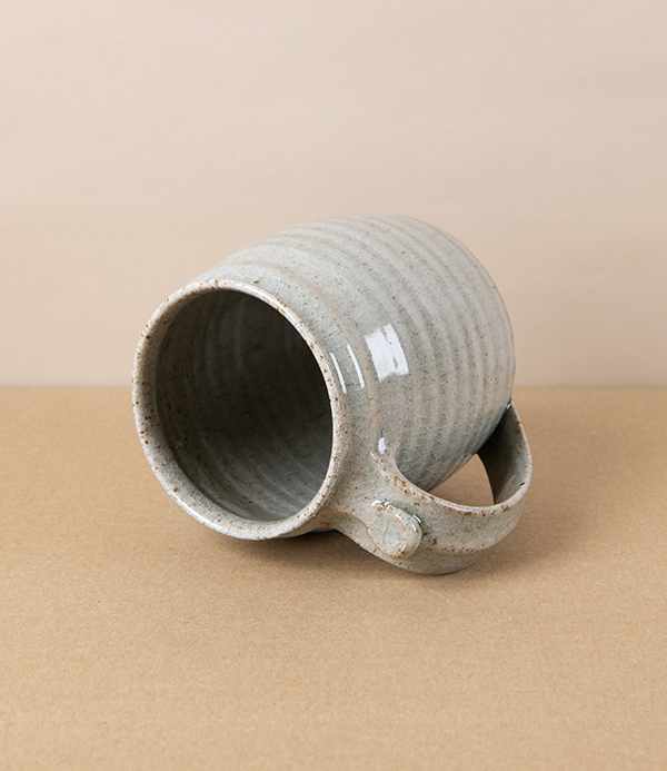 Tom Knowles Jackson Stoneware Mug, Ash Glaze
