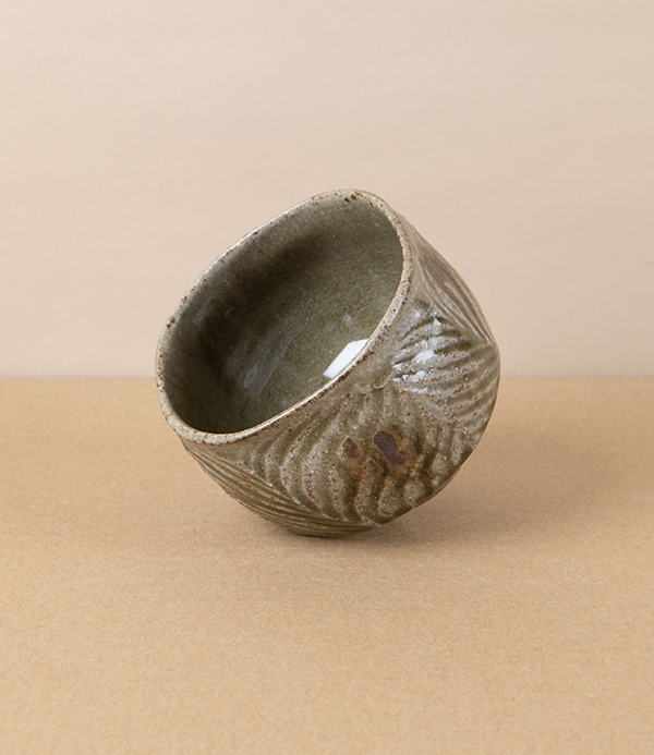 Tom Knowles Jackson Stoneware Tea Bowl, Ash