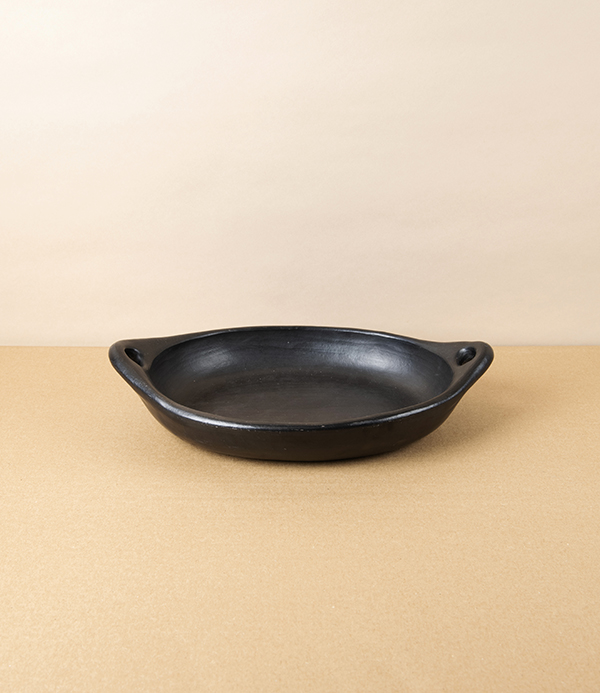 Tierra Negra Hand Made Sauté Dish, Oval, Small