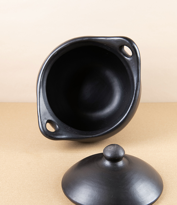 Tierra Negra Hand Made Deep Bellied Cooking Pot, 2 Litres