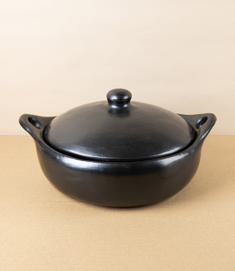 Tierra Negra Hand Made Shallow Casserole Dish, 2.8 Litres
