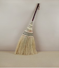 Tsuga 'Tokyo' rice straw broom