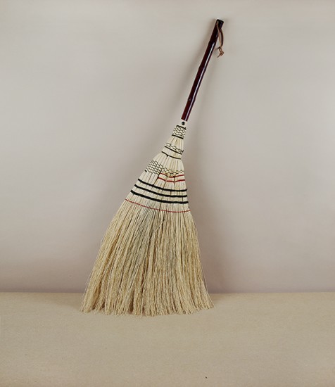 Tsuga 'Tokyo' rice straw broom